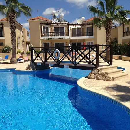 Sirena Sunrise 120 Apartment Paphos Exterior photo